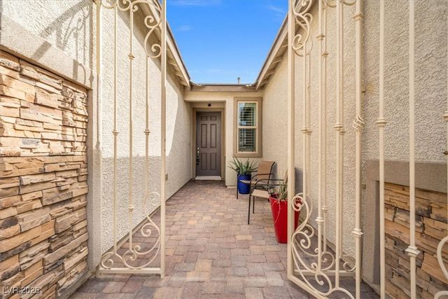 5424 Kamilla Raen Street, North Las Vegas, NV 89031