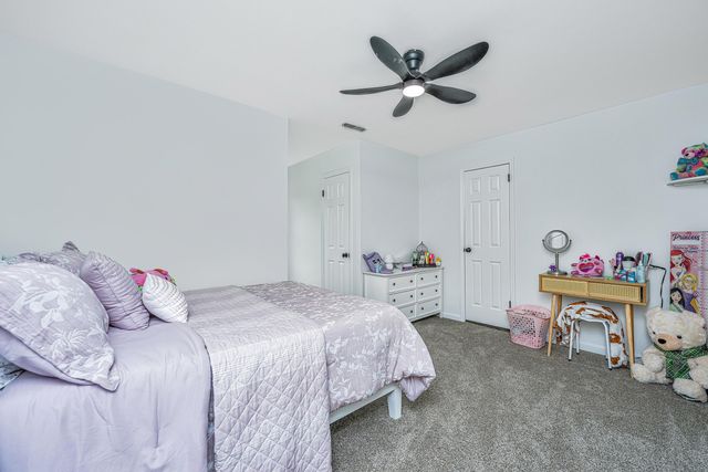112 Foxfire Court, Summerville, SC 29486