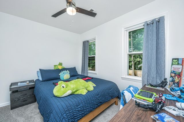 112 Foxfire Court, Summerville, SC 29486