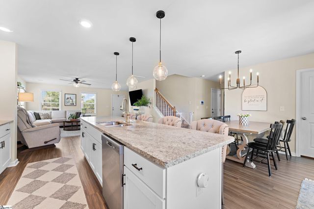 3022 Margaret Court, Chesnee, SC 29323