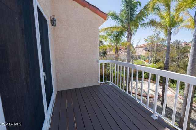 7247 University Drive, Moorpark, CA 93021