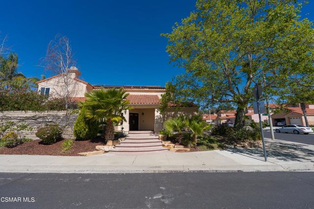 7247 University Drive, Moorpark, CA 93021