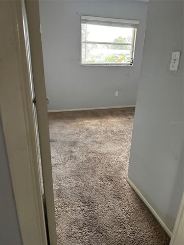 952 WE DO WEE COURT, Lakeland, FL 33810