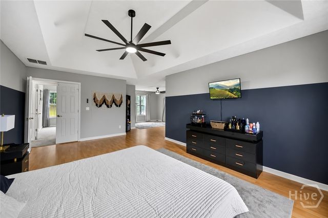 2530 River Run Drive, Dacula, GA 30019