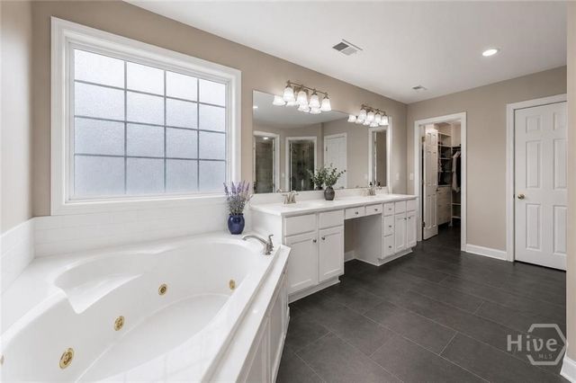 2530 River Run Drive, Dacula, GA 30019
