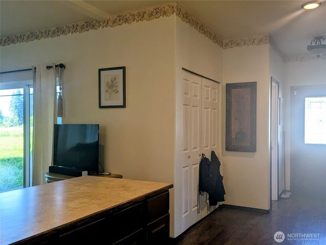 117 Enchanted Valley Drive N, Vader, WA 98593