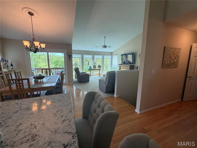 994 Shire Lane, Eureka, MO 63025