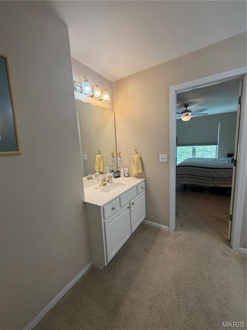 994 Shire Lane, Eureka, MO 63025