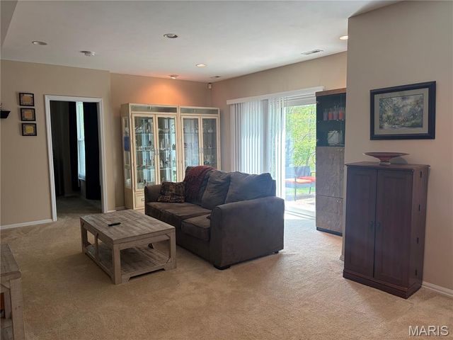 994 Shire Lane, Eureka, MO 63025