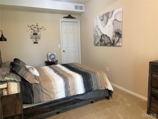 994 Shire Lane, Eureka, MO 63025