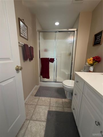 994 Shire Lane, Eureka, MO 63025