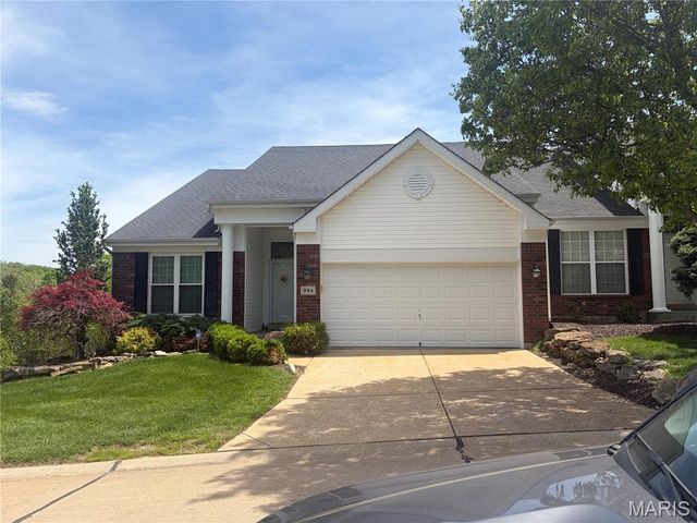 994 Shire Lane, Eureka, MO 63025