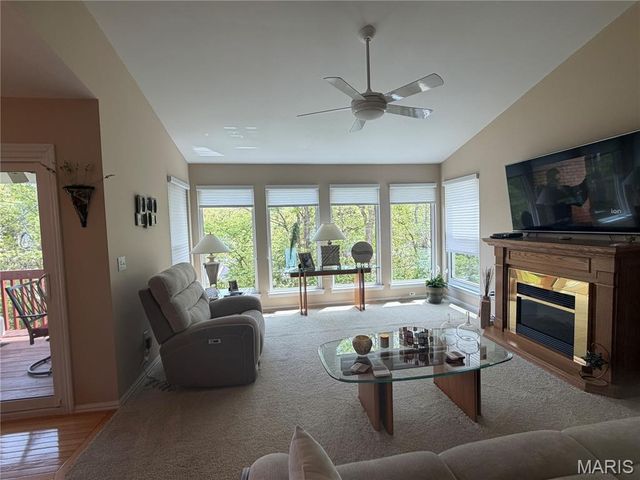 994 Shire Lane, Eureka, MO 63025