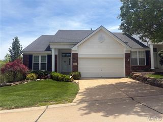 994 Shire Lane, Eureka, MO 63025