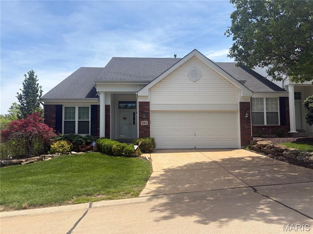 994 Shire Lane, Eureka, MO 63025