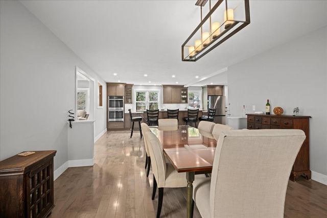 14 Goddard Dr, Auburn, MA 01501