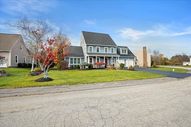 14 Goddard Dr, Auburn, MA 01501