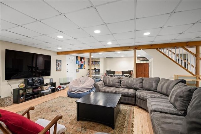 14 Goddard Dr, Auburn, MA 01501