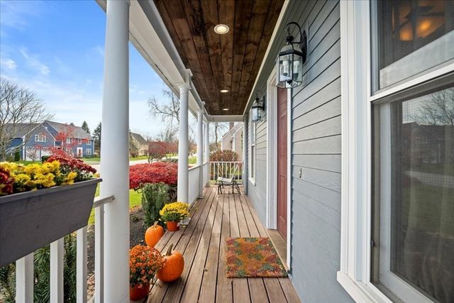 14 Goddard Dr, Auburn, MA 01501