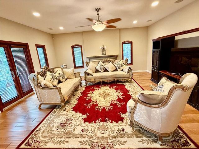 116 Termino, Long Beach, CA 90803