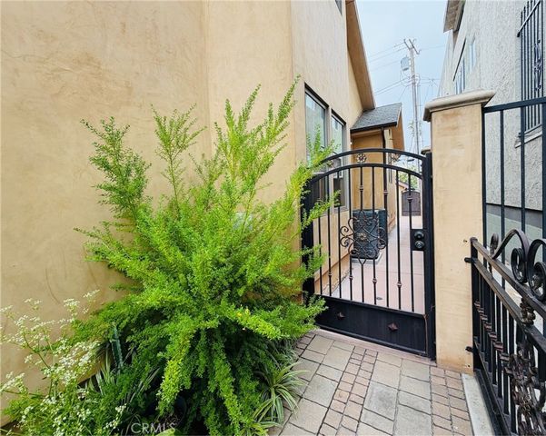 116 Termino, Long Beach, CA 90803