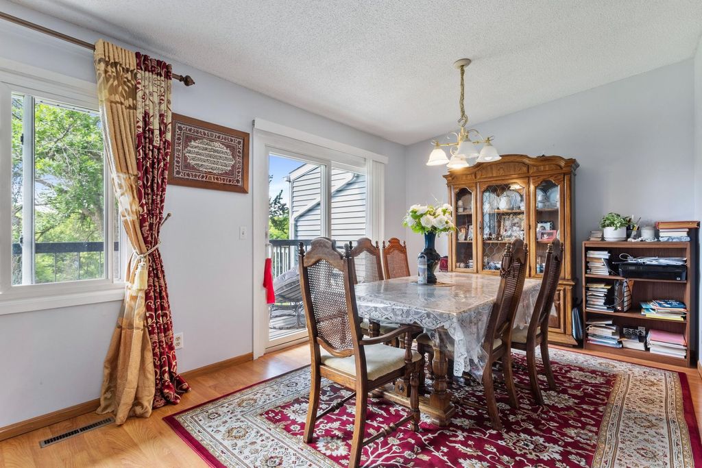142 Canabury Court, Little Canada, MN 55117 — photo 3