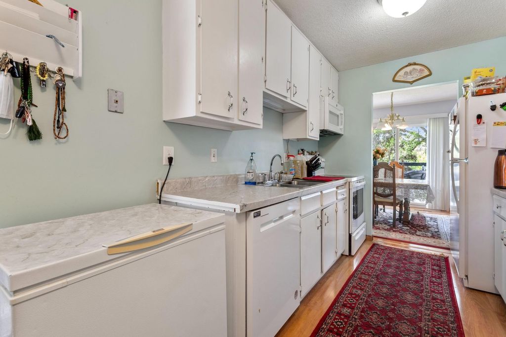 142 Canabury Court, Little Canada, MN 55117 — photo 4