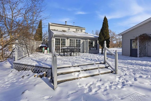 7065 Dutch Road, Saginaw, MI 48609