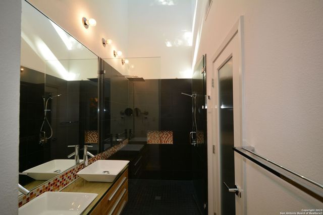 3330 trailway park, San Antonio, TX 78247