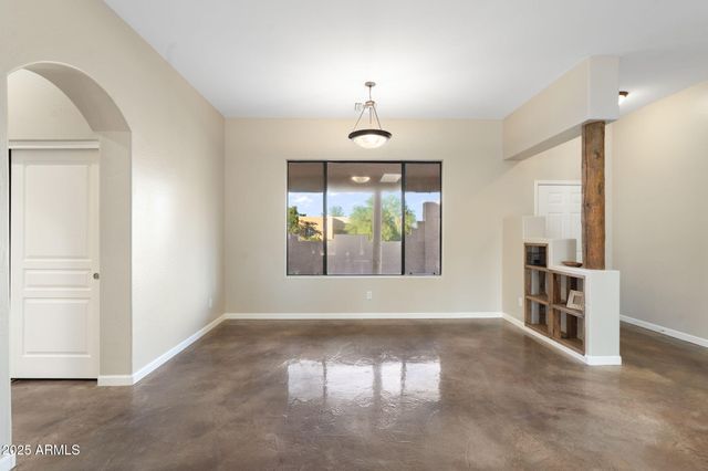 25645 W BLUE SKY Drive, Wittmann, AZ 85361