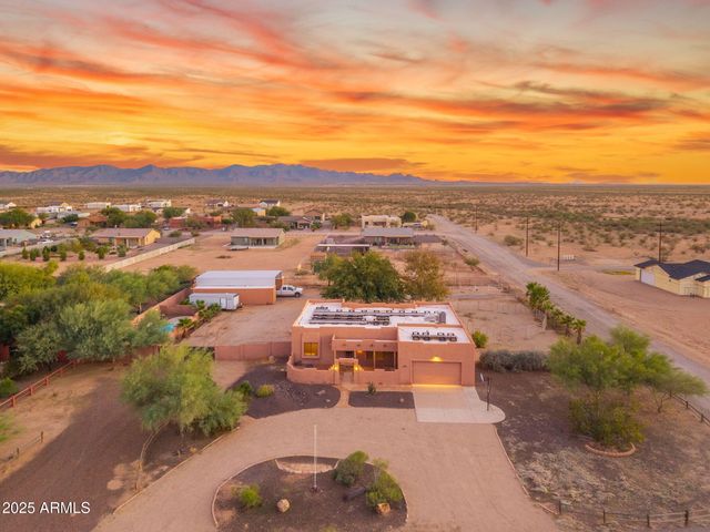 25645 W BLUE SKY Drive, Wittmann, AZ 85361
