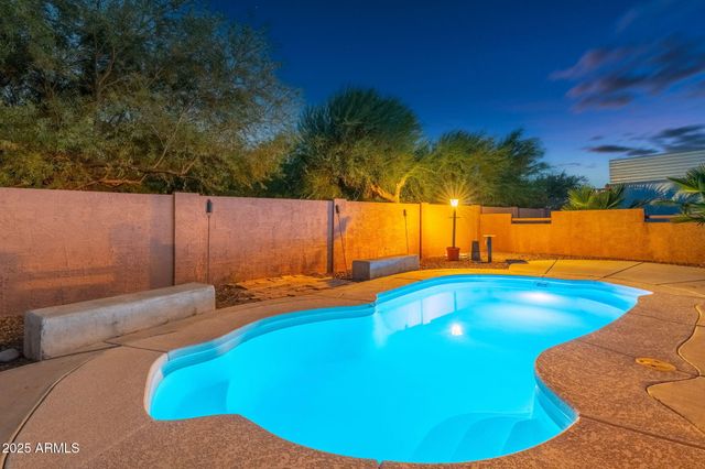25645 W BLUE SKY Drive, Wittmann, AZ 85361
