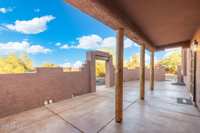 25645 W BLUE SKY Drive, Wittmann, AZ 85361