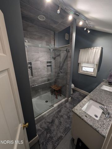 862 Louisiana Avenue, Perrysburg, OH 43551