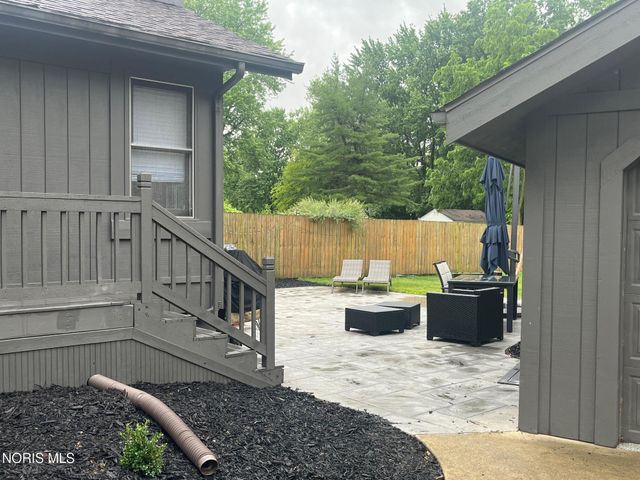 862 Louisiana Avenue, Perrysburg, OH 43551