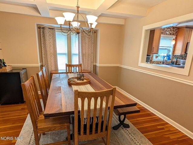 862 Louisiana Avenue, Perrysburg, OH 43551