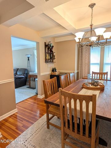 862 Louisiana Avenue, Perrysburg, OH 43551