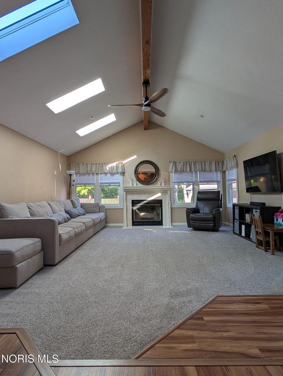 862 Louisiana Avenue, Perrysburg, OH 43551