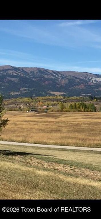 203 UPPER STEWART CRK CIRCLE, Etna, WY 83118 photo 5