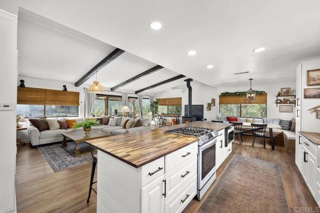 8405 Foothill, Pine Valley, CA 91962