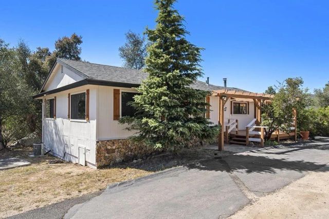 8405 Foothill, Pine Valley, CA 91962