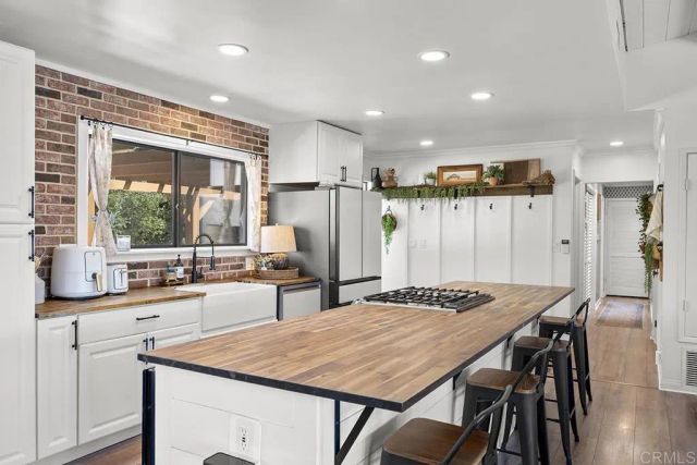 8405 Foothill, Pine Valley, CA 91962