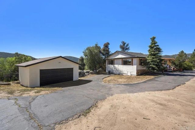 8405 Foothill, Pine Valley, CA 91962