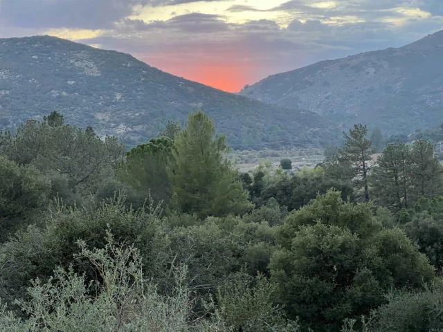 8405 Foothill, Pine Valley, CA 91962