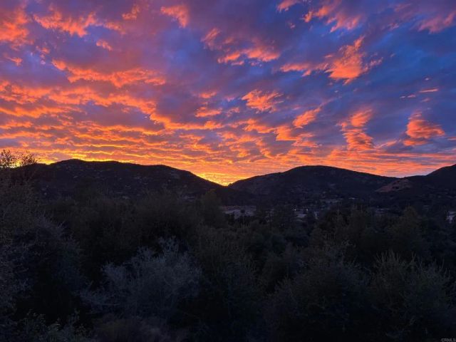 8405 Foothill, Pine Valley, CA 91962