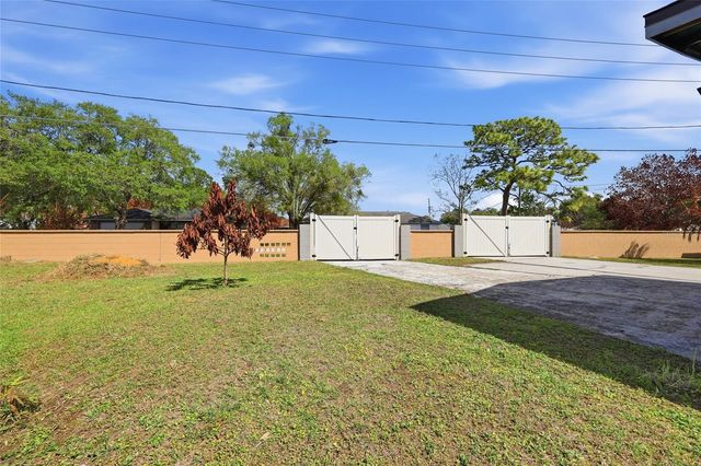 6212 WILLOW OAK LANE, Orlando, FL 32809