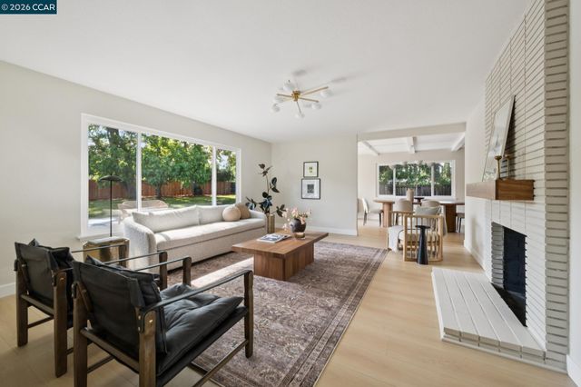 457 Nora Court, Walnut Creek, CA 94597