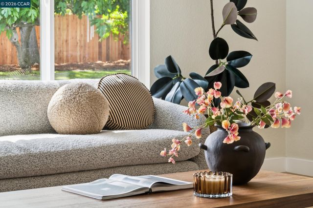 457 Nora Court, Walnut Creek, CA 94597