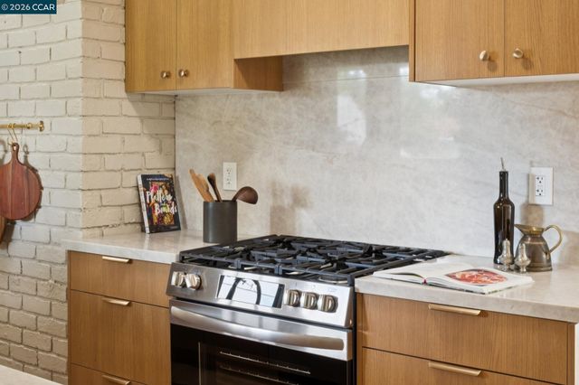 457 Nora Court, Walnut Creek, CA 94597