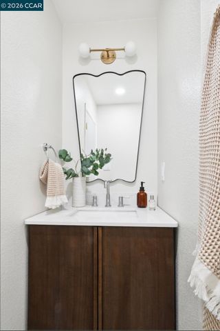 457 Nora Court, Walnut Creek, CA 94597